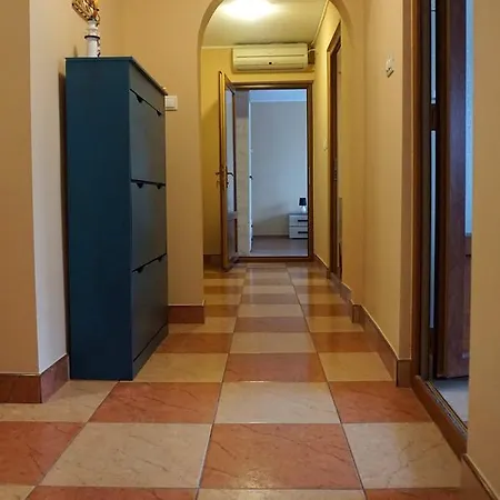 Seafront Faleza Nord Апартаменти *